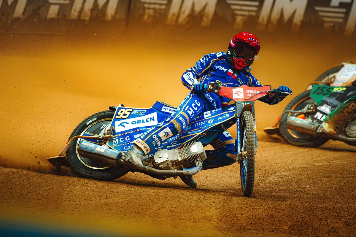 Grand Prix Czech 2025 w Pradze. 3. runda IMŚ na żużlu. Lista startowa, harmonogram, statystyki, kursy bukmacherskie i transmisja live