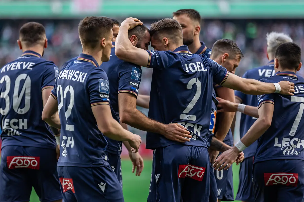 Lech Poznań – Crvena Zvezda. Eliminacje Ligi Mistrzów. Typy bukmacherów, H2H, transmisja live